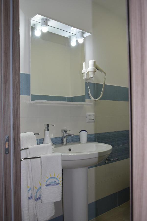 ליקאטה B&B Del Sol מראה חיצוני תמונה