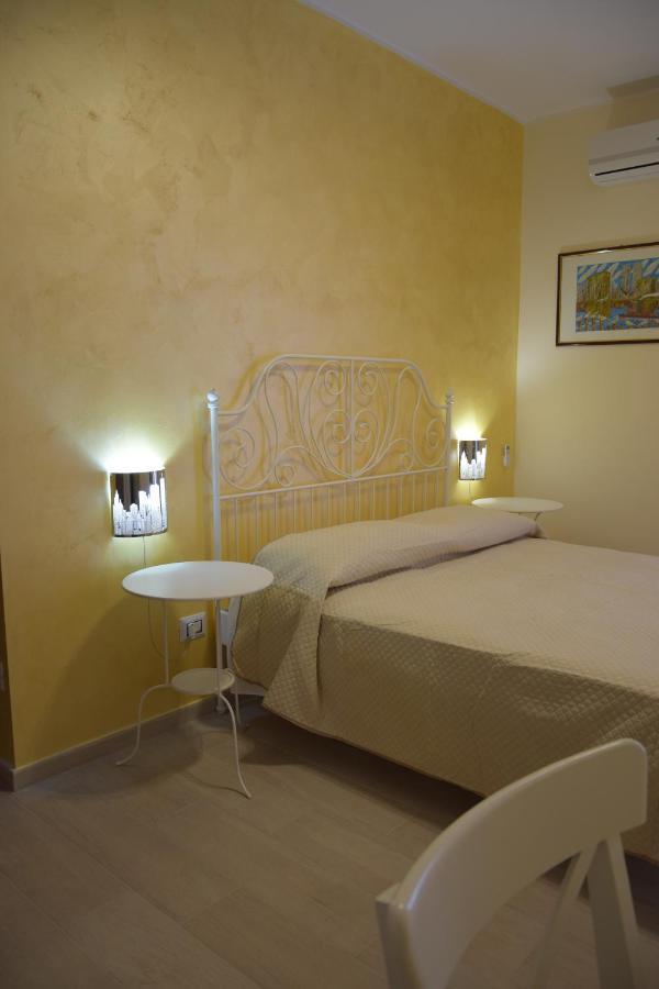 ליקאטה B&B Del Sol מראה חיצוני תמונה
